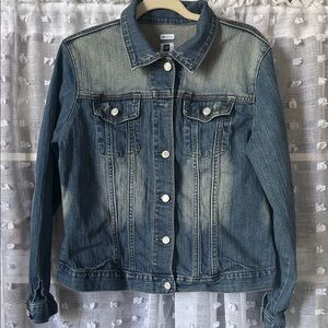 GAP Women’s Factory Faded Distressed Denim Jean Jacket With Stretch